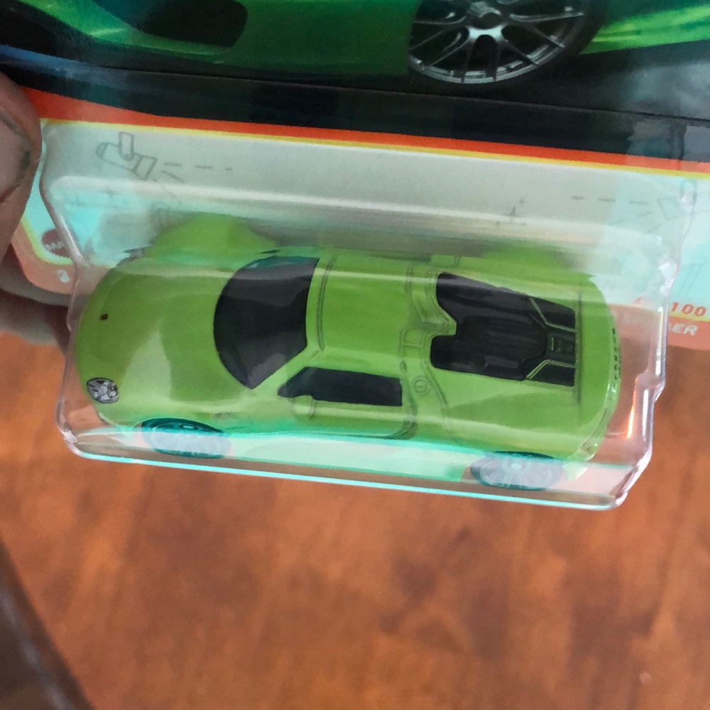 Porsche 918 Spyder - Green - Picture 5 of 7